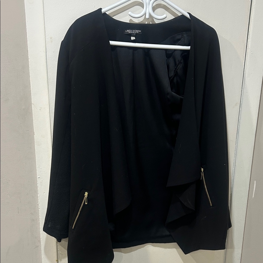 Women's Black Jacket